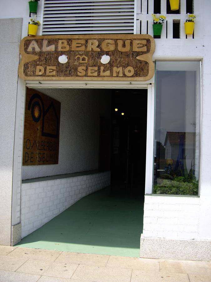 O Albergue De Selmo Arzúa 外观 照片